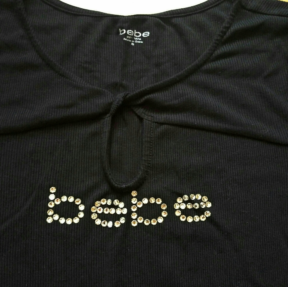 Bebe Ribbed & Lace Swarovski Logo Keyhole Top - Picture 4 of 16
